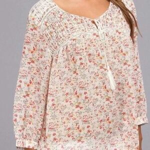 Two Vince Camuto white floral tassel tie blouse small